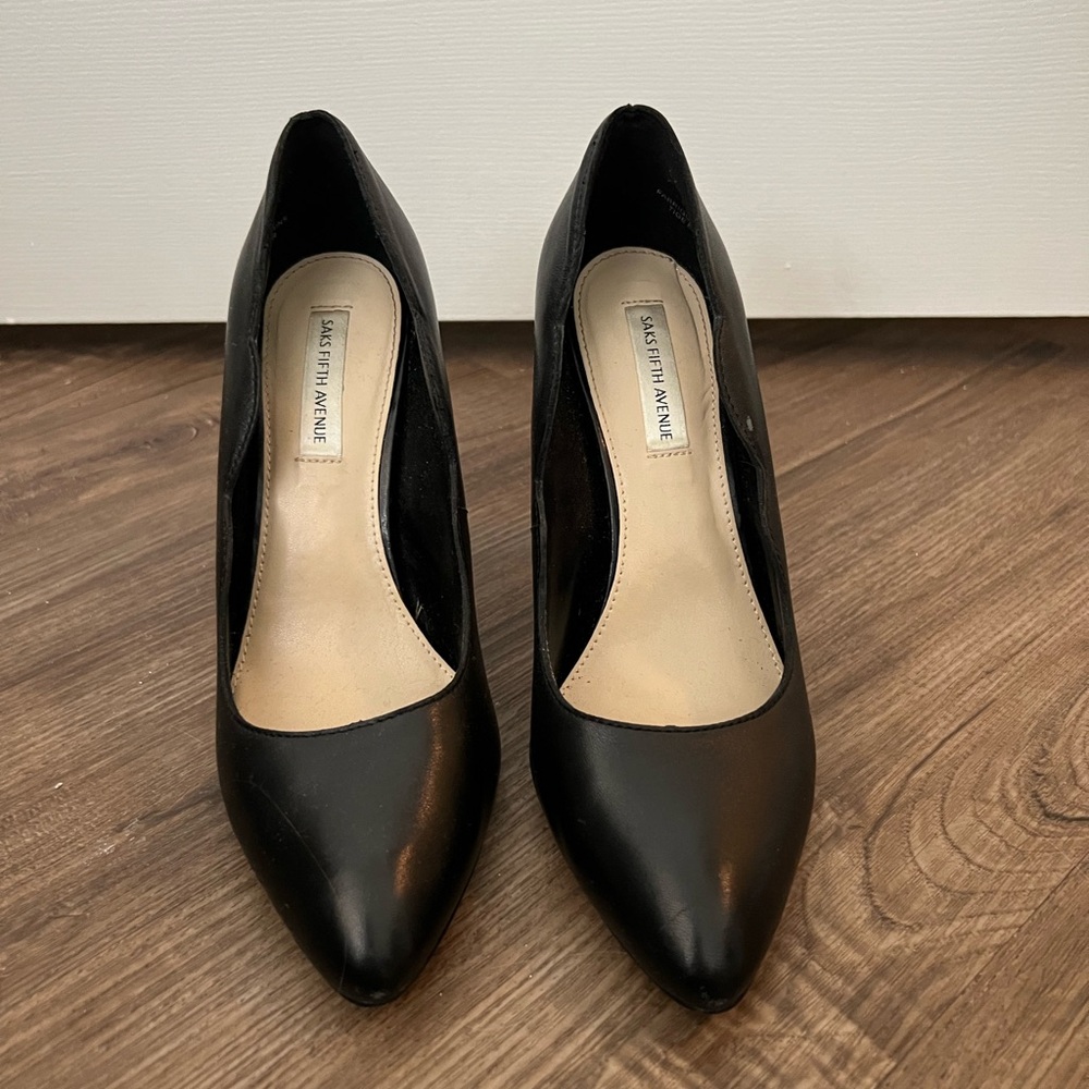 Saks 5th Avenue Pumps